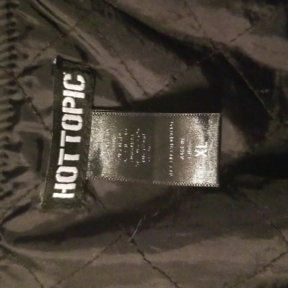 Hot Topic Embroidered Bomber Jacket - Picture 5 of 5